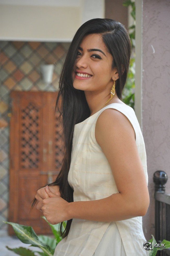 Rashmika-Mandhana-New-Stills